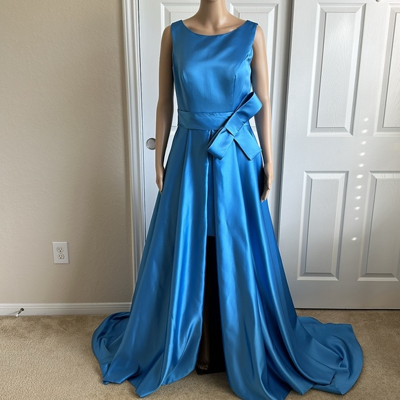MISSACC Dresses & Skirts - Mother of The Bride Elegant Blue MISSACC Evening Gown!